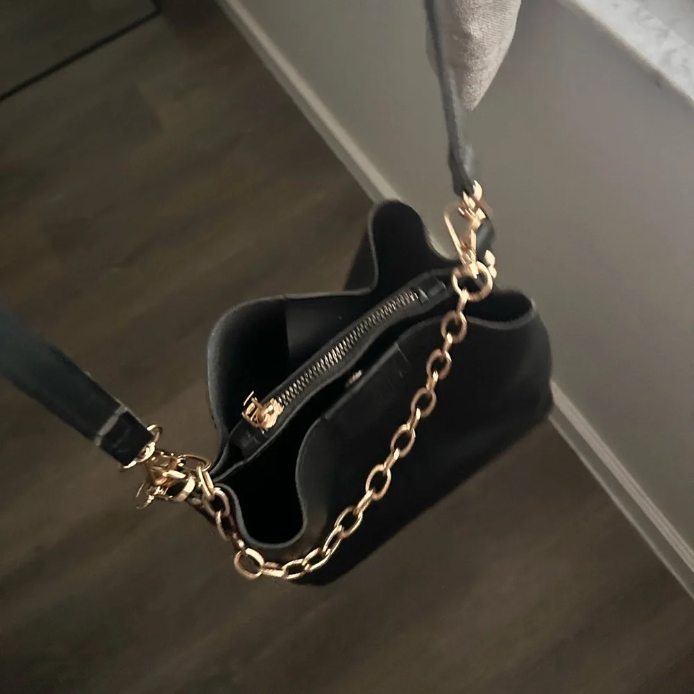 Bag - Picture 3 of 3
